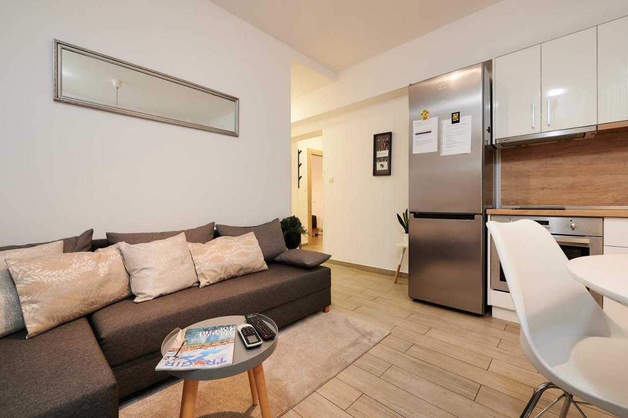Apartment Boris Trogir Exterior photo
