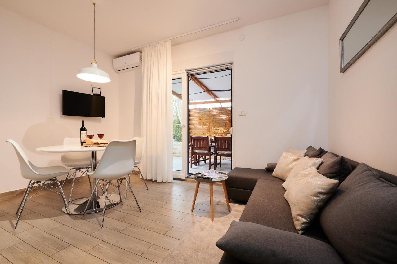 Apartment Boris Trogir Exterior photo